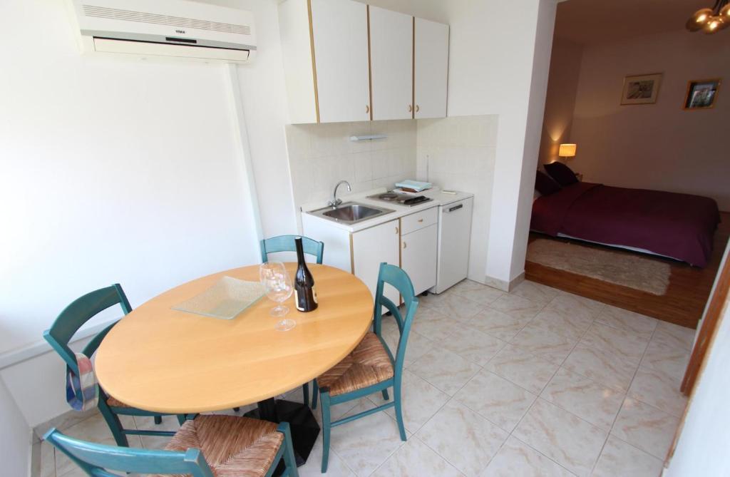 Apartments Milena 로비니 객실 사진